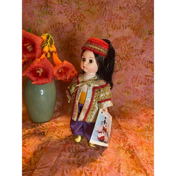 Vintage Madame Alexander Doll Turkey #587 8” Tag Box & Stand 1970s Turkish - Picture 2 of 6